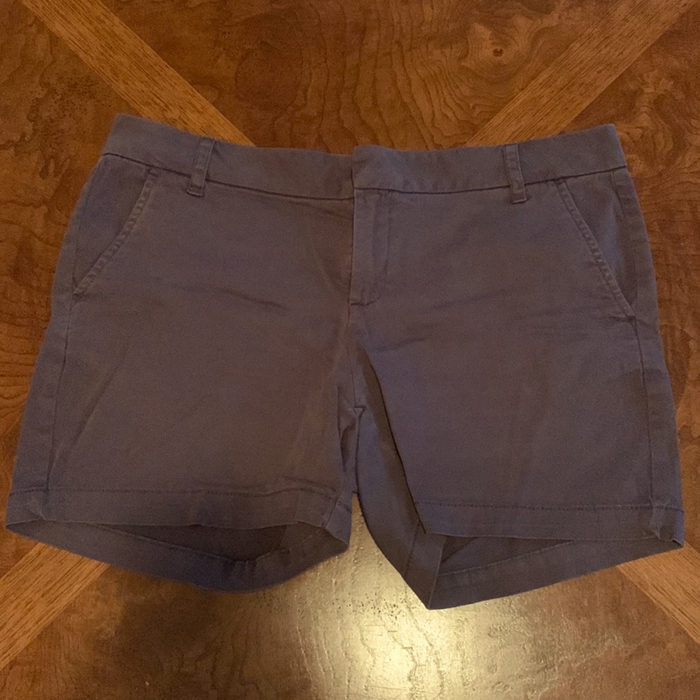 Caslon shorts